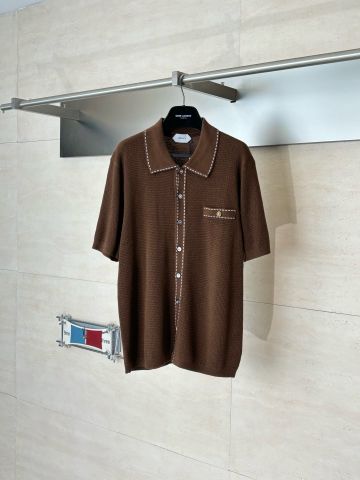 ÁO POLO CARDIGAN NAM VERSA* SS26 DỆT KIM WAFFLE VIỀN MŨI CHỈ TƯƠNG PHẢN NÚT MEDUSA