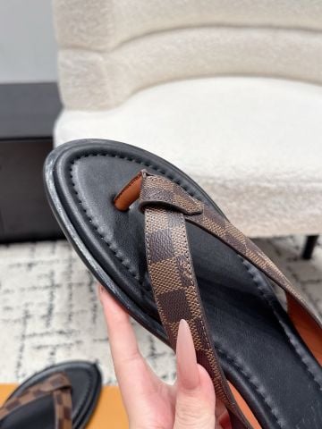 DÉP KẸP NAM DAMIER CANVAS PHỐI DA – PHOM NHÂN TỰ ĐẾ PADDED ÊM CHÂN