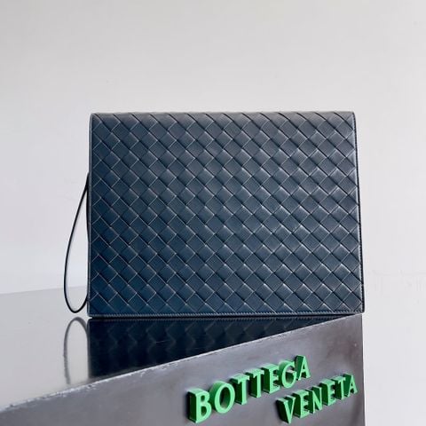 CLUTCH CẦM TAY NAM BV INTRECCIATO DÁNG DOCUMENT