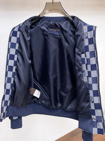 ÁO KHOÁC NAM L V PHOM BOMBER HỌA TIẾT DAMIER DỆT NỔI