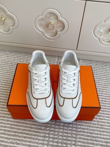 SNEAKER NAM NỮ H M DÁNG MASTER SIGNATURE “H” ĐỤC LỖ