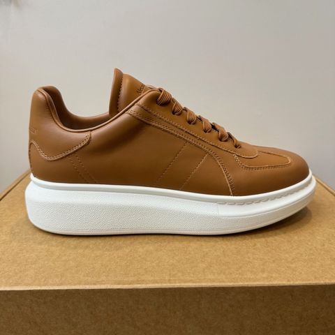 GIÀY THỂ THAO NAM NỮ AMQ* SNEAKER DA NÂU ĐẾ DÀY OVERSIZE