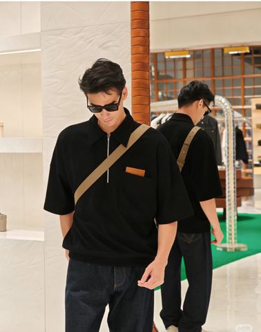 ÁO POLO NAM BV KHÓA NỬA THÂN PHỐI TÚI DA ĐAN INTRECCIATO FORM OS DỆT TỔ ONG 2 LỚP