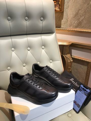 GIÀY NAM BERLUTTI SNEAKER DA BÊ PATINA ĐEN KHÓI – TỐI GIẢN LỊCH LÃM