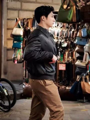 ÁO KHOÁC DA NAM BC DÁNG BOMBER CỔ BẺ