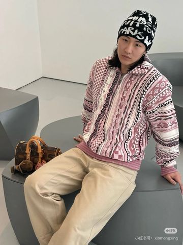 ÁO LEN NAM NỮ L V NIGO MONOGRAM HOA DỆT JACQUARD NỬA KHÓA CỔ