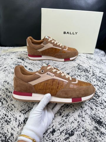 GIÀY SNEAKER NAM B L RETRO RUNNER LOW-TOP – DA BÒ PHỐI SUEDE & VÂN CÁ SẤU