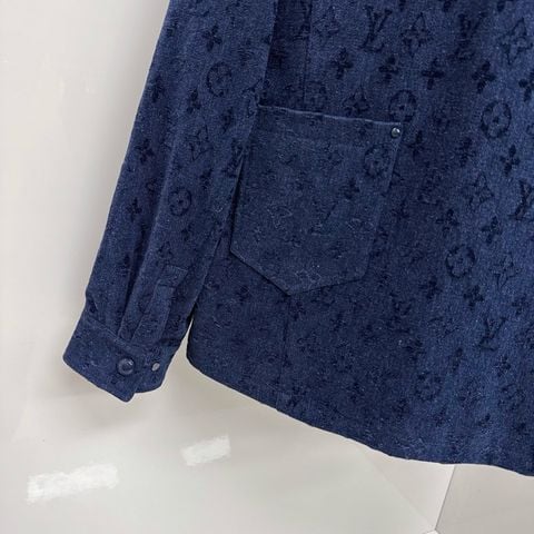 ÁO KHOÁC DENIM NAM L V HỌA TIẾT DỆT NỔI ĐỒNG SẮC PHOM WORKWEAR