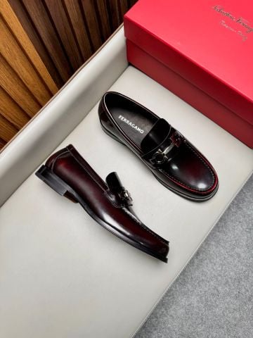 GIÀY NAM LOAFER FG DA BÒ PATINA BÓNG MỜ KHÓA GANCINI PHONG THÁI LỊCH LÃM