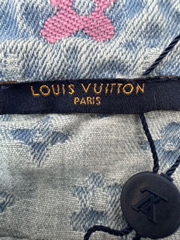 ÁO NAM LV* TYLER DENIM HỌA TIẾT MONOGRAM MÀU XANH NHẠT