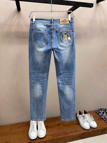 QUẦN JEANS NAM H M WASH XANH THÊU EQUESTRIAN – PHOM SLIM TAPERED THỜI TRANG