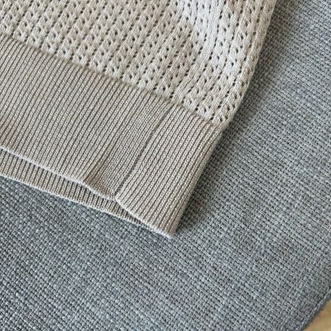 ÁO POLO NAM L P DỆT MẮT LƯỚI – CỔ 3 NÚT, ACETATE PHA LINEN, PHOM SANG GỌN