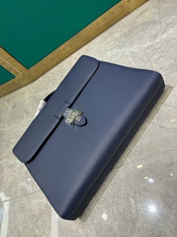 CẶP TÀI LIỆU NAM H M DEPECHE – PHOM DÁNG QUYỀN LỰC, DA HẠT THƯỢNG HẠNG