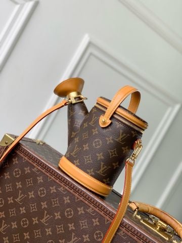TÚI MINI NAM NỮ L V WATERING CAN MONOGRAM CANVAS PHOM BÌNH TƯỚI