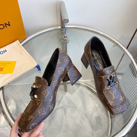 GIÀY NỮ LV* SHAKE LOAFER MŨI VUÔNG – GÓT VUÔNG 5.5CM