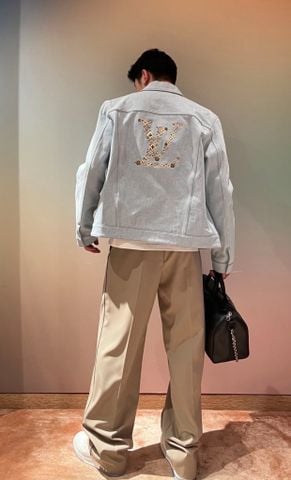 ÁO KHOÁC DENIM NAM L V WORKWEAR BLOUSON THÊU HOA KHỔ LỚN