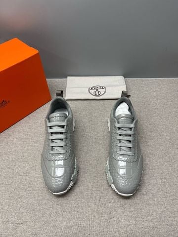 GIÀY SNEAKER NAM H M PHOM LOW-TOP DA CROC-EMBOSSED PHỦ BÓNG PHỐI ĐẾ RĂNG CƯA