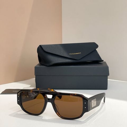 KÍNH NAM DG*  GỌNG VUÔNG BẢNG LỚN – LOGO KIM LOẠI | MODEL DG4482