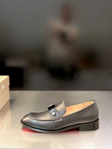 GIÀY NAM LOAFER CL* DA BÒ ĐEN ĐẾ ĐỎ SANG TRỌNG