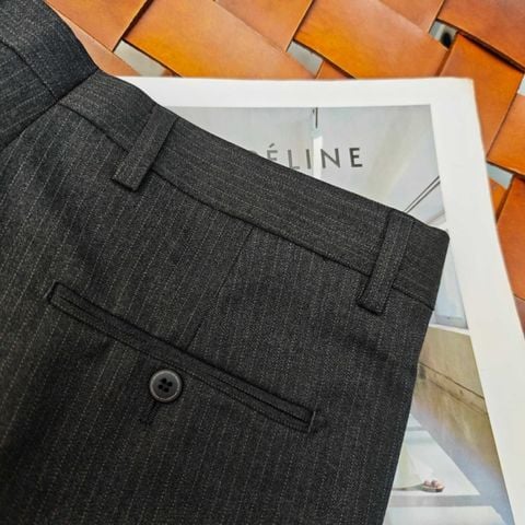BỘ VEST NAM AR FORM SLIM THANH LỊCH – GHIM LOGO KIM LOẠI SIGNATURE