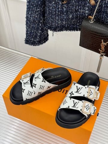SANDAL NAM NỮ L V MONOGRAM 2 KHÓA BẢN LỚN ÊM CHÂN SANG TRỌNG