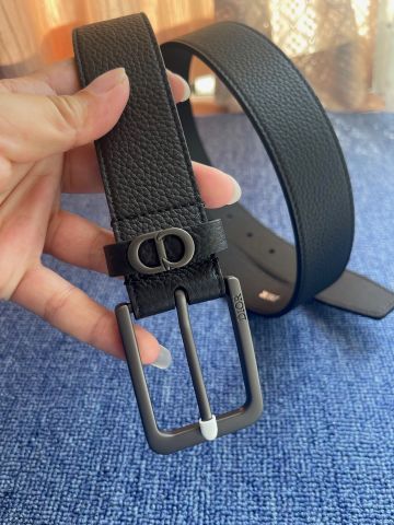 THẮT LƯNG NAM DIO* DA BÒ HẠT KHÓA KIM LOẠI ĐEN LOGO CD ICON SANG TRỌNG