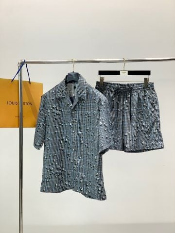 SET ÁO SƠ MI + QUẦN SHORT NAM L V HỌA TIẾT MONOGRAM PHỐI CARO CAO CẤP