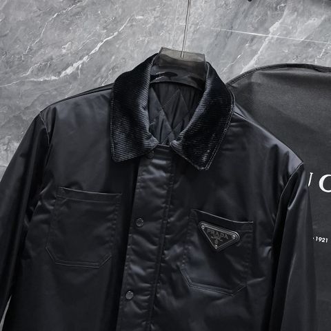 ÁO KHOÁC NAM PRD DÁNG CỔ BẺ PHOM ĐỨNG – PHAO BÔNG GIỮ ẤM SANG TRỌNG