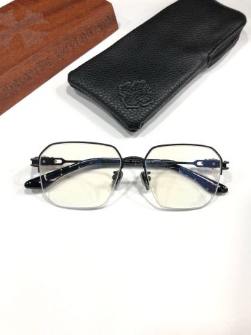 KÍNH MẮT NAM CHR* GỌNG BẠC KHẮC HOA VĂN ĐỘC BẢN