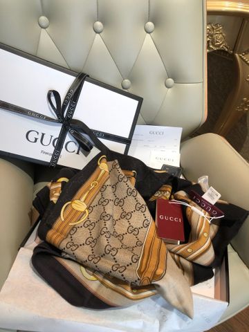 KHĂN CASHMERE UNISEX GUCC | PHIÊN BẢN MỚI HỌA TIẾT DÂY KIM LOẠI