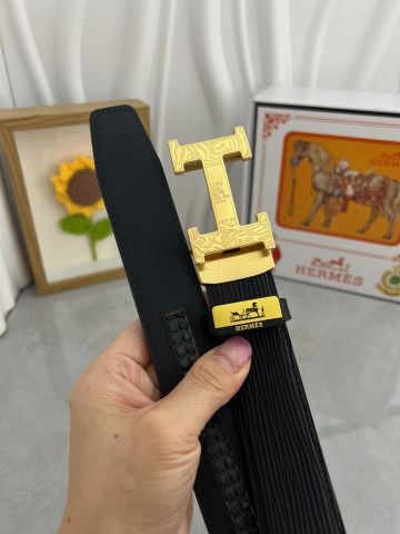 THẮT LƯNG NAM Herme*  – KHÓA CHỮ H MẠ VÀNG, DA BÊ ĐEN VÂN SỌC BẢN 3.5CM*