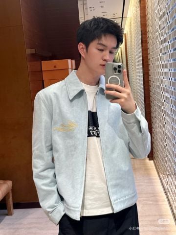 ÁO KHOÁC DENIM NAM L V WORKWEAR BLOUSON THÊU HOA KHỔ LỚN