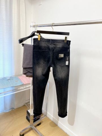 QUẦN JEANS NAM DG WASH CO GIÃN LOGO KIM LOẠI TÔN PHOM