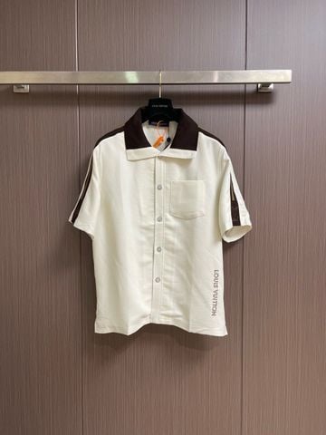 ÁO SƠ MI NAM L V CỔ DỆT KIM PHỐI DẢI SƯỜN THÊU