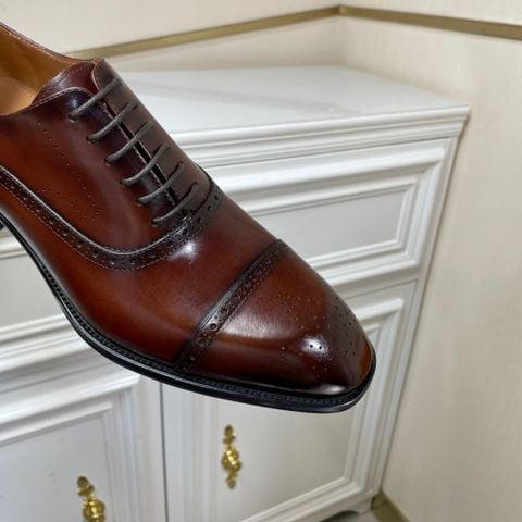GIÀY NAM LV* VENDÔME OXFORD NÂU PATINA – FORM THANH LỊCH, DA BÊ BÓNG NHẸ