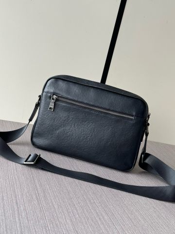 TÚI ĐEO CHÉO NAM P R D DA BÊ VÂN TỰ NHIÊN PHOM HỘP UTILITARIAN