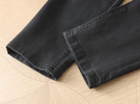 QUẦN JEANS NAM L P FIVE-POCKET PHOM SUÔNG GỌN, CHẤT DENIM CAO CẤP