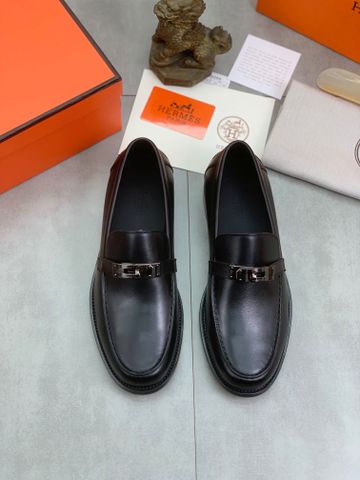 GIÀY NAM Herme*  LOAFER DA BÒ CLASSIC – MẶT ĐAI KIM LOẠI