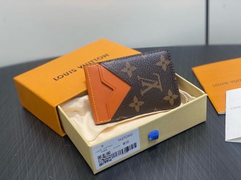 KẸP THẺ ĐIỆN THOẠI NAM NỮ LV COMPACT MAGNET CARD HOLDER