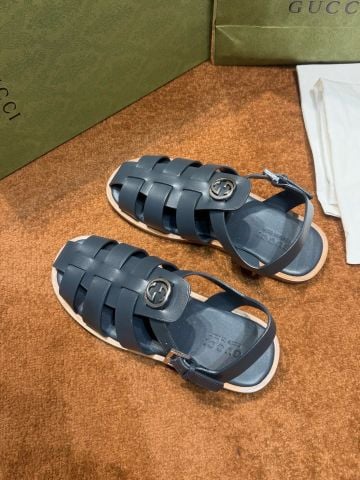SANDAL NAM G C DÒNG LIDO DA BÊ ĐAN HỞ MŨI DOUBLE G METAL