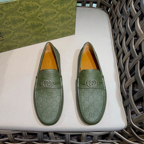 GIÀY MOCCASSIN NAM GC DẬP MONOGRAM KHÓA KIM LOẠI PHOM Ý SANG TRỌNG