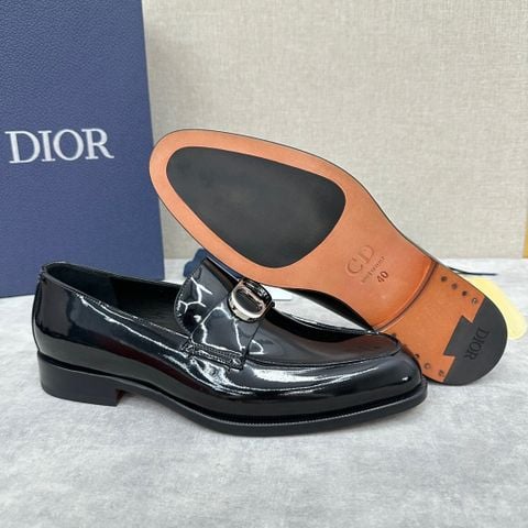 GIÀY NAM LOAFER DIO* TIMELESS DA BÓNG/DA LÌ KHÓA CD SANG TRỌNG