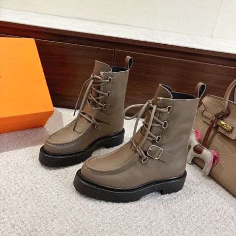 GIÀY BOOT NỮ HER LAND SWIFT CALF 3.5CM – PHOM MOC