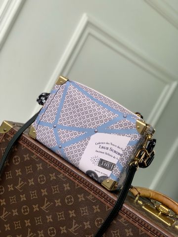 TÚI NỮ L V SIDE TRUNK MM INSIDE LV ANIMATION PHỐI TEXTILE TRUNK DETAILS S-LOCK