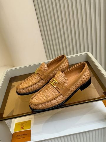 GIÀY LOAFER NAM L V MAJOR PHOM APRON TOE RAFFIA DỆT PHỐI DA BÊ