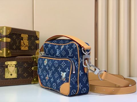 TÚI NAM NỮ L V NIL MONOGRAM DENIM THÊU HOA