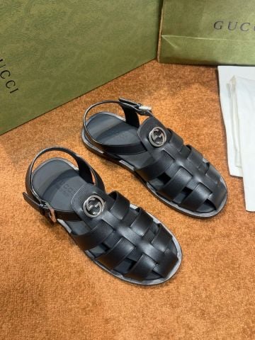 SANDAL NAM G G LIDO INTERLOCKING DOUBLE G DA BÊ TRƠN, PHOM ĐAN CÀI MÙA HÈ SANG TRỌNG