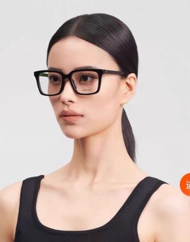 KÍNH MẮT NAM BV DÁNG VUÔNG BẢN DÀY ĐIỂM NHẤN TAM GIÁC KIM LOẠI