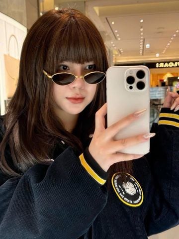 KÍNH NỮ GM x MMGL DÁNG OVAL TINH GỌN – GỌNG TITANIUM SIÊU NHẸ