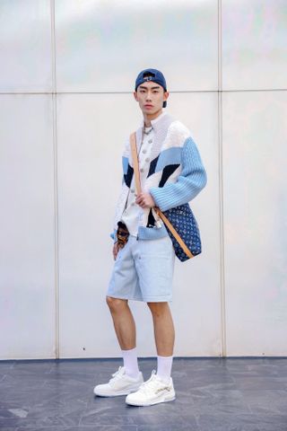 QUẦN SHORT NAM L V DENIM WORKWEAR THÊU SIGNATURE